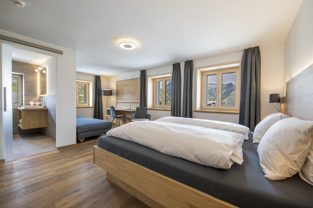 Hotel Grimsel Passhoehe Обервальд Екстер'єр фото