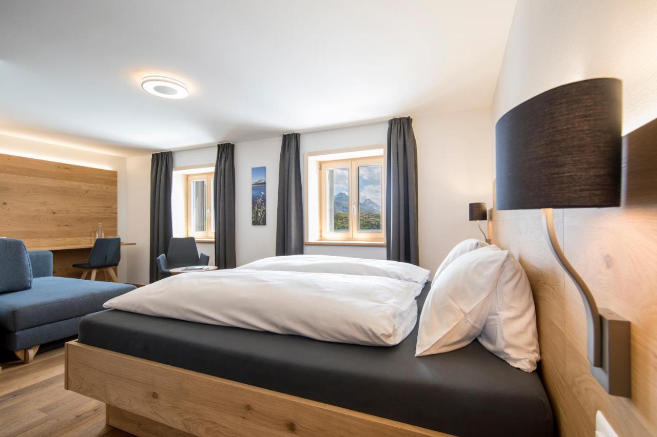 Hotel Grimsel Passhoehe Обервальд Екстер'єр фото